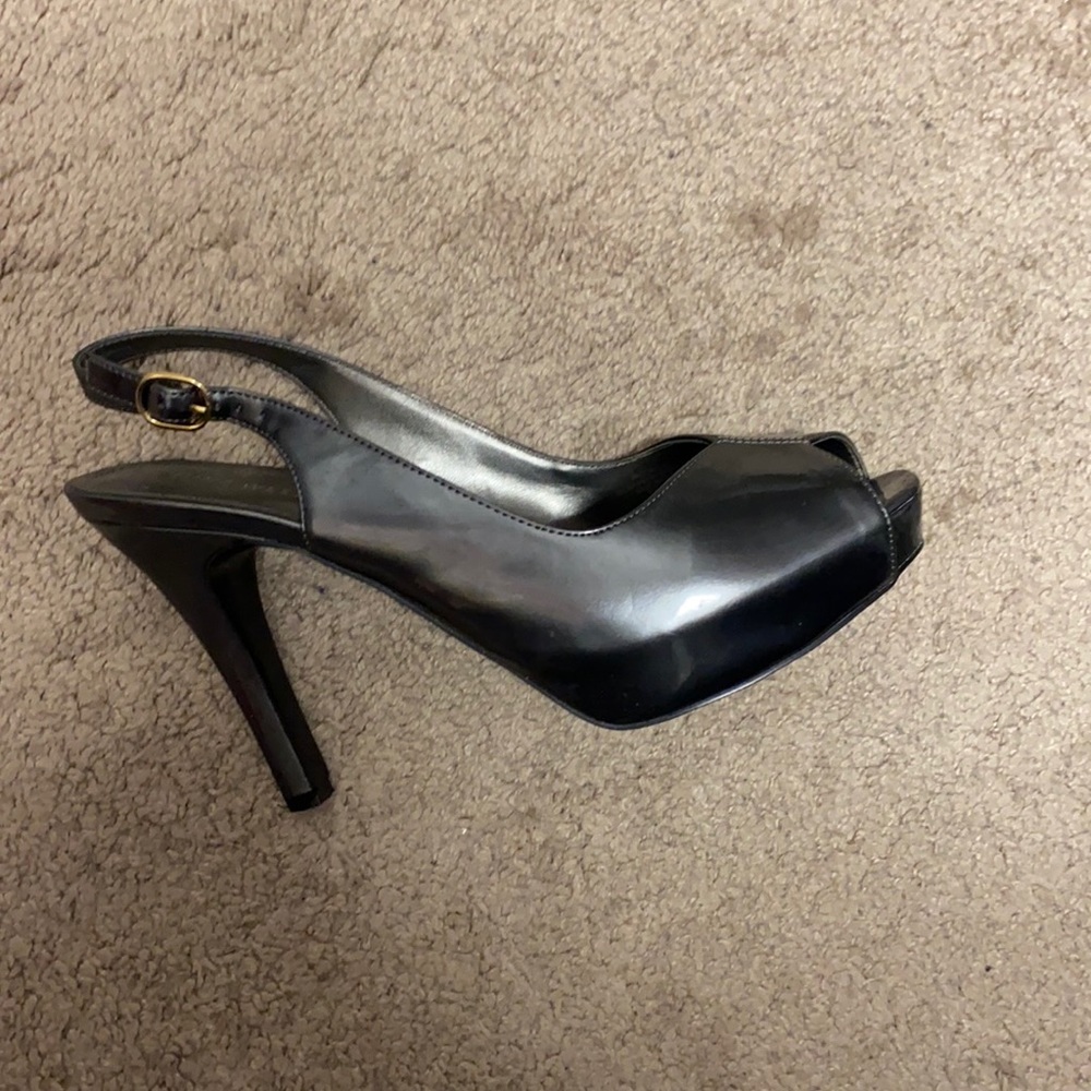 Metallic sling back heels